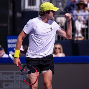 João Fonseca vence Alexander Bublik e conquista o Challenger de Phoenix