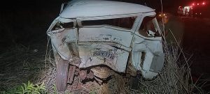 Menino de 6 anos que estava em acidente com Kombi morreu no Hospital Universitário