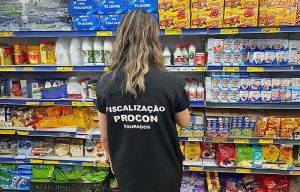 Procon promove ações de conscientização na Semana do Consumidor