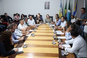 Vereadores apresentam demandas prioritárias ao secretário estadual de Educação