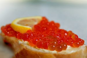 red-caviar-4633435_1280.jpg