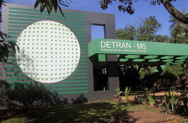 Detran informa funcionamento das agências no Natal e Ano-Novo