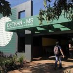 Ex-donos de veículos leiloados podem solicitar o valor que restou após a quitação de débitos