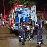 Jovem perde o pé em acidente entre moto e carro em cruzamento de Dourados