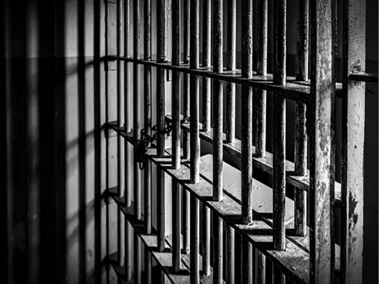 Pai que abusou das filhas adolescentes é condenado a 24 anos de cadeia em MS