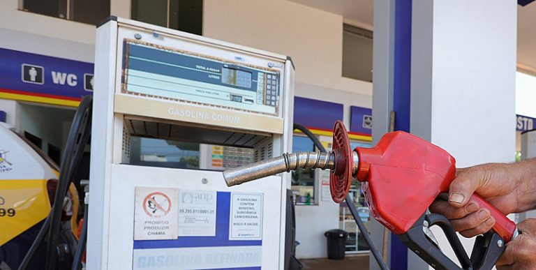 Preço médio da gasolina comum em Dourados é de R$ 6,28, revela Procon