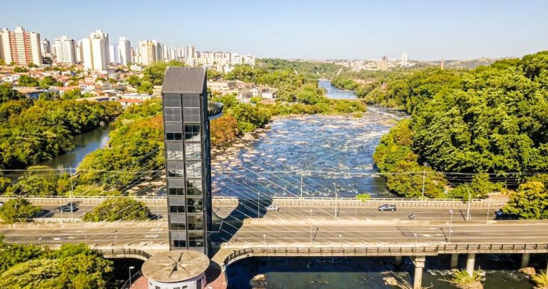 elevador-alto-do-mirante-tem-24-metros-de-altura-e-oferece-vista-privilegiada-do-rio-piracicaba-foto.jpeg