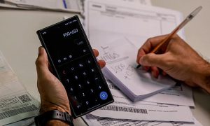 Lula sanciona com vetos lei que prevê regras mais rígidas para devedor