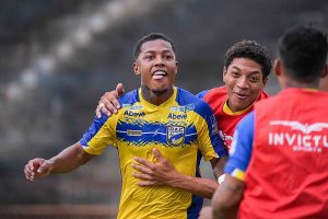 DAC de Dourados faz 7 a 2 no Bataguassu e afasta crise na 7ª rodada do estadual