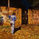 Homem morre após cair sobre garrafas de vidro no Jardim Independência