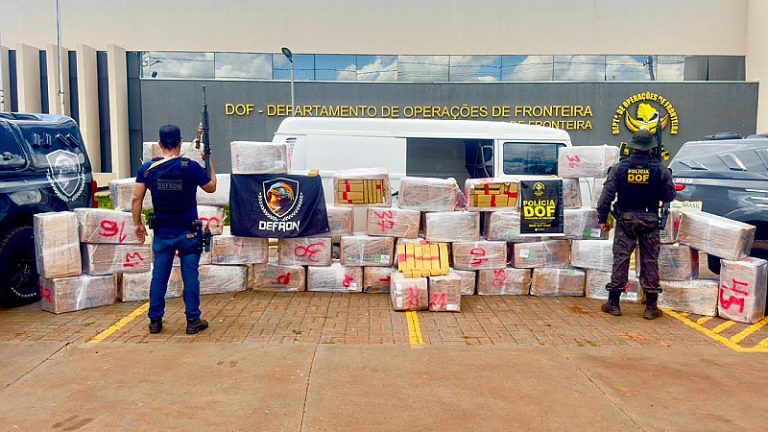 Ação conjunta prende homem com 2 toneladas de drogas em área de lazer em Dourados