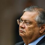 Dino suspende decisão da CPMI do INSS que quebrou sigilos de Lulinha