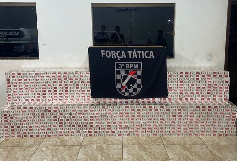 Força Tática fecha entreposto e apreende quase 2 mil pacotes de cigarros