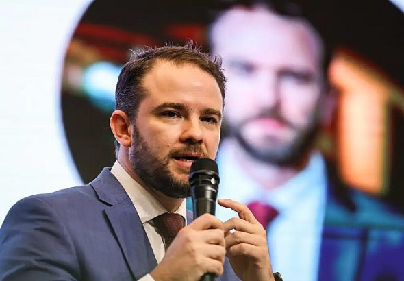 Lula confirma Durigan na Fazenda, após saída de Haddad