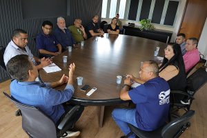 Servidores municipais terão reajuste salarial de 4,5%, anuncia Marçal