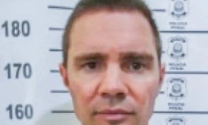 Supremo Tribunal Federal decide se mantém prisão de Vorcaro